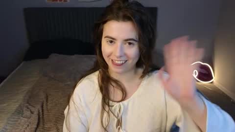 Snapshot of lovingwhisperr chatting on 20, 2, 2026 Erika online show from 20, 2, 2026