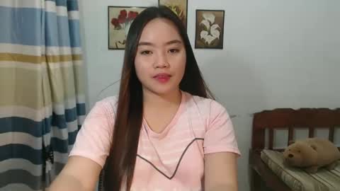 Snapshot of lovvvable_yoj chatting on 23, 12, 2024 lovvvable_yoj online show from 23, 12, 2024