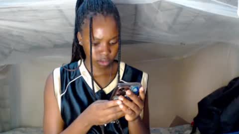 Snapshot of loyalcutick chatting on 14, 1, 2025 loyalcutic online show from 14, 1, 2025