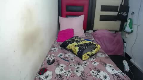 lsnnickykhanyile online show from 15, 3, 2026