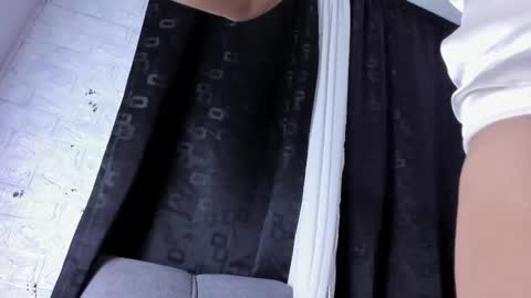 Lucia online show from 10, 3, 2025