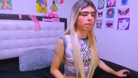 Snapshot of luanrush_ chatting on 4, 5, 2026 LuanRush online show from 4, 5, 2026