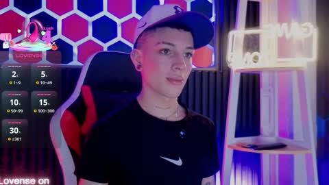 Luca  online show from 14, 3, 2026