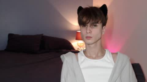 lucacharm online show from 14, 1, 2025