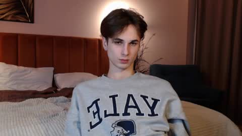 lucacharm online show from 9, 2, 2025