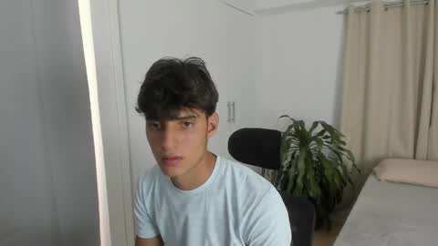 Snapshot of lucacosta19 chatting on 6, 5, 2026 lucacosta19 online show from 6, 5, 2026