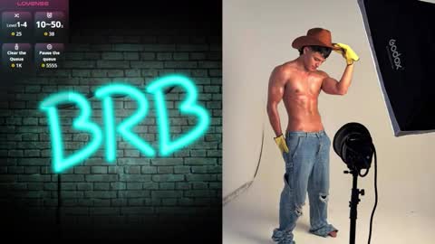 Snapshot of lucadior chatting on 5, 12, 2025 Luca Dior online show from 5, 12, 2025