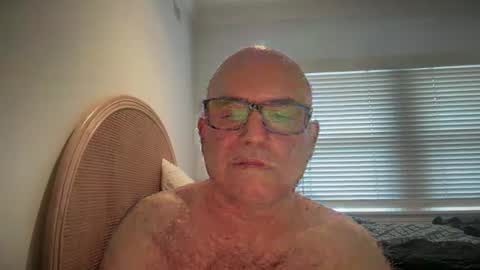 lucas10004 online show from 26, 12, 2024