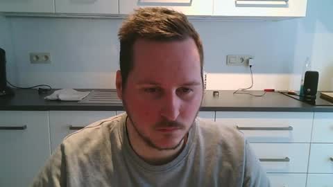 Lucas online show from 4, 2, 2025