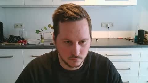 Lucas online show from 25, 2, 2025