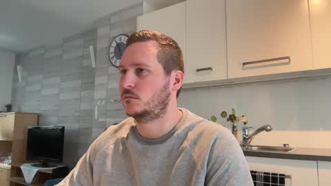 Lucas online show from 12, 3, 2025