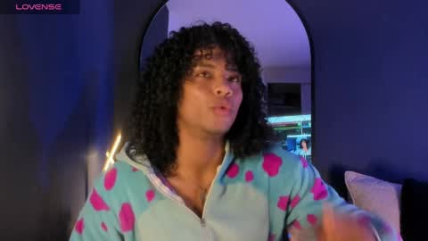   online show from 8, 4, 2026