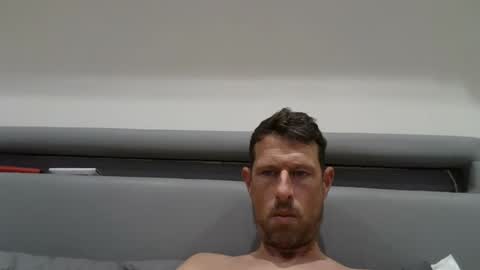 Come Chill With Me  online show from 8, 12, 2024