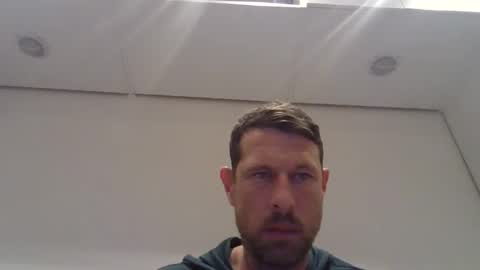 Come Chill With Me  online show from 13, 12, 2024