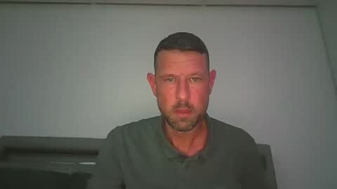 Come Chill With Me  online show from 8, 2, 2025