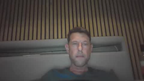 Come Chill With Me  online show from 1, 12, 2025