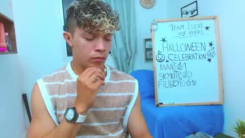 Lucas Luxx online show from 29, 10, 2025