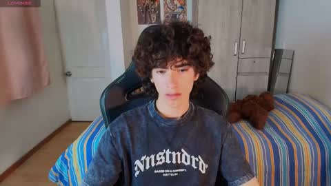 Snapshot of lucas_xo chatting on 19, 1, 2026 lucas_xo online show from 19, 1, 2026