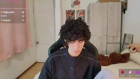 Snapshot of lucas_xo chatting on 28, 4, 2026 lucas_xo online show from 28, 4, 2026