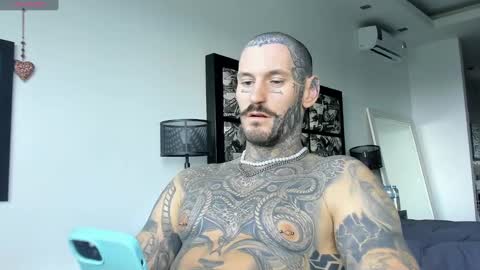 Snapshot of lucasexclusive chatting on 30, 12, 2024 lucasexclusive online show from 30, 12, 2024