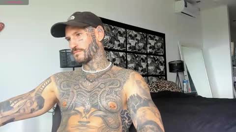 Snapshot of lucasexclusive chatting on 10, 1, 2025 lucasexclusive online show from 10, 1, 2025