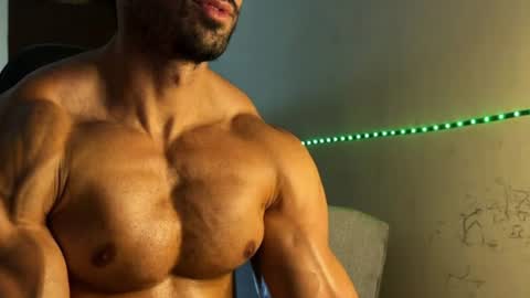 lucasfit24 online show from 10, 8, 2026