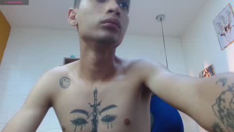 LucassSmith11 online show from 2, 12, 2025