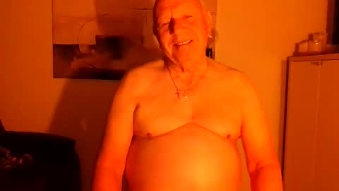 lucbottom031249 online show from 10, 5, 2026