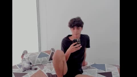 Luccas Ferreira online show from 9, 3, 2026