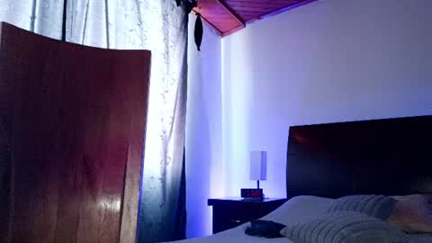 Snapshot of luccycollins_ chatting on 9, 7, 2026 Luccy online show from 9, 7, 2026