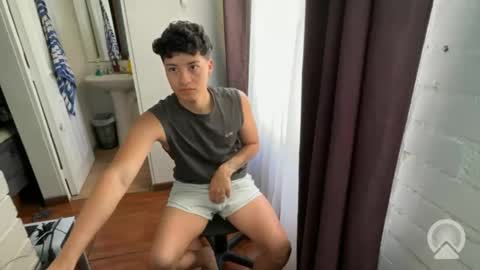 Snapshot of luchosaando chatting on 3, 11, 2025 Felipe online show from 3, 11, 2025