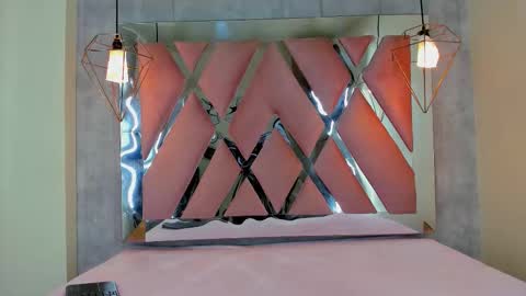 Luci online show from 25, 3, 2026