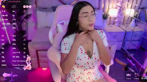Snapshot of luci_tender chatting on 3, 10, 2025 hanna online show from 3, 10, 2025