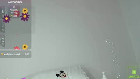 Snapshot of lucia_floress chatting on 8, 2, 2025 Anna online show from 8, 2, 2025