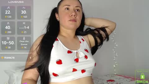 Snapshot of lucia_floress chatting on 18, 2, 2025 Anna online show from 18, 2, 2025