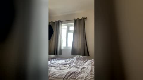 Lucia online show from 12, 4, 2026