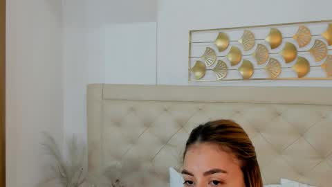 lucia_lorenz online show from 30, 10, 2025