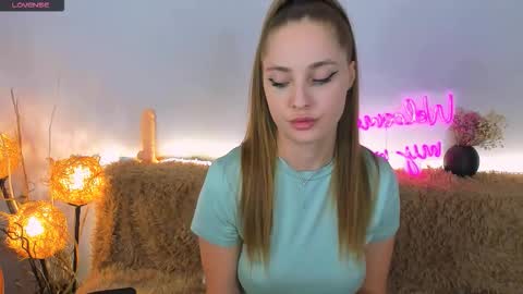 Sindy online show from 8, 10, 2025