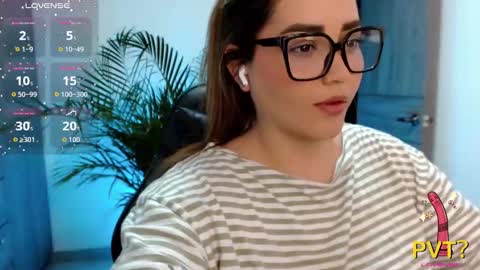 lucia star  online show from 24, 3, 2026