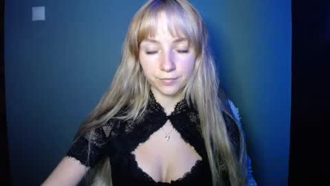 Lucy online show from 26, 9, 2025