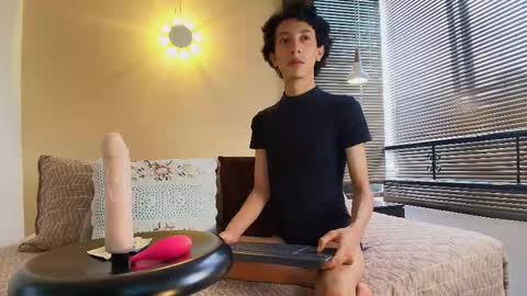 Snapshot of lucian_morel_s chatting on 23, 9, 2025 Lucian Morel S online show from 23, 9, 2025