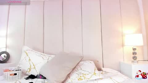 Lisseth  online show from 24, 12, 2024