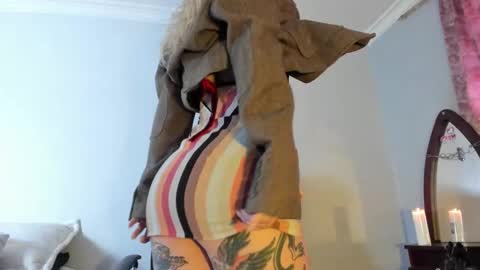 Luciana Evans online show from 5, 2, 2026