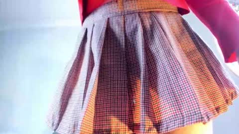 Luciana Evans online show from 16, 4, 2026