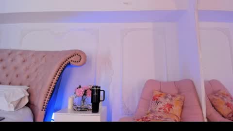 Luciana online show from 16, 4, 2026