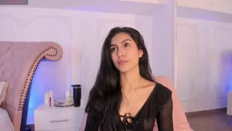 Snapshot of luciana_roa chatting on 20, 6, 2026 Luciana online show from 20, 6, 2026