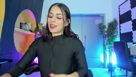 Snapshot of lucianacarter chatting on 9, 2, 2025 online show from 9, 2, 2025