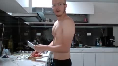 Snapshot of lucianneo chatting on 15, 11, 2025 LucianNeo online show from 15, 11, 2025