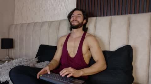 Luciano online show from 8, 9, 2025