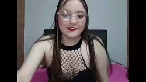 Lucifer y Eva online show from 12, 11, 2025